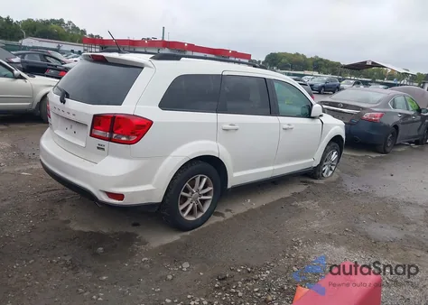 2013 Dodge Journey Sxt z USA, uszkodzony, nr VIN 3C4PDCBG8DT671200